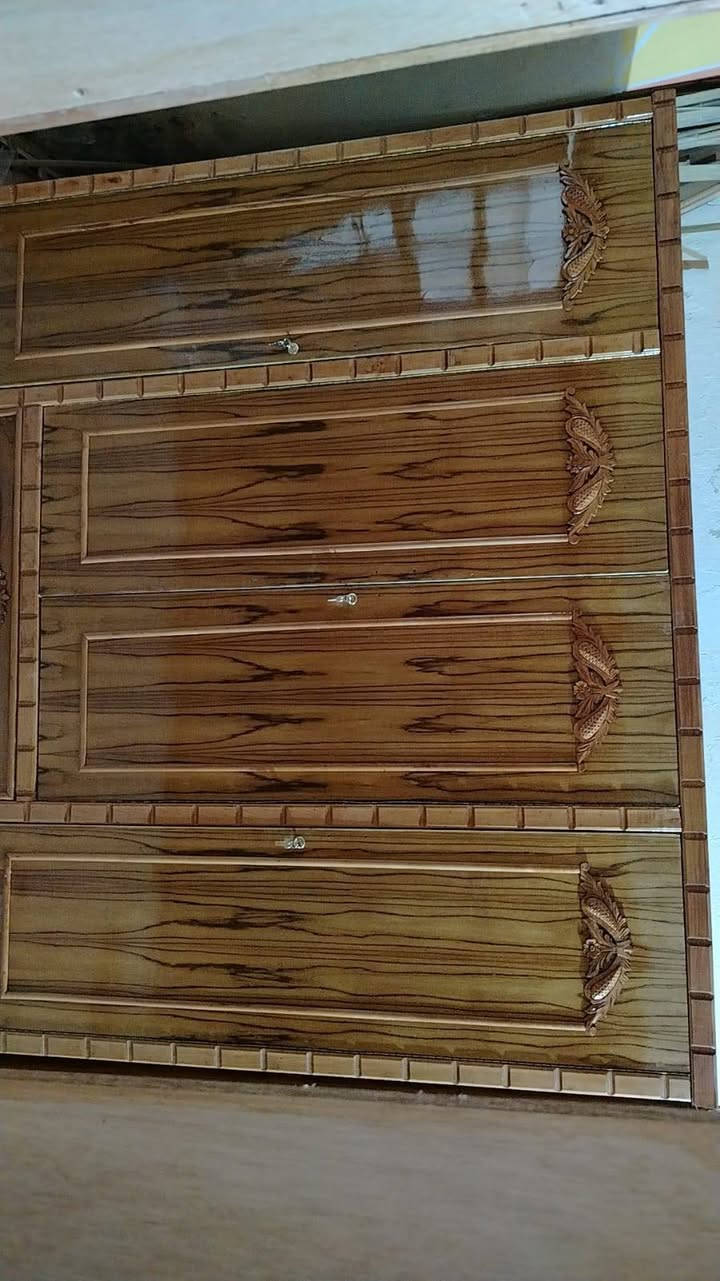 يا الله سلام عليكم كنتور جديد ابو الربعه وشعدك البيع دزلي خاص
***********
