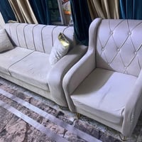 اغراض بيت نظيفة للبيع طباخ وكاونتر مع سنك وميز طعام مع ٤كراس  وثلاجة و...