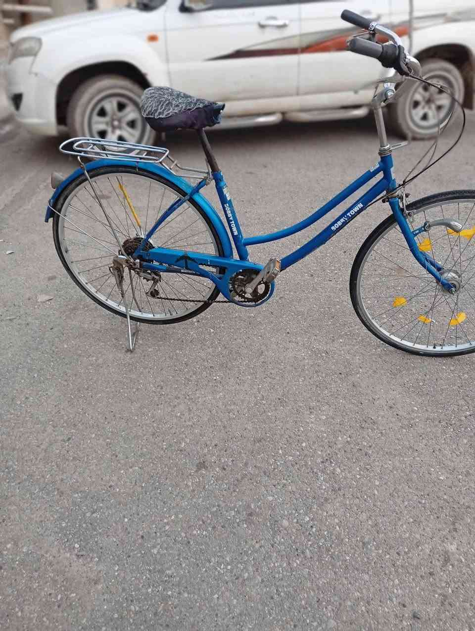 السلام عليكم بايسكل للبيع اي عيب حاجم 27 كير حساس شغل اي عيب مابيه السعر 60 وبي مجال  التواصل ها ذا رقمي *********** بي واتساب أو خابرني
