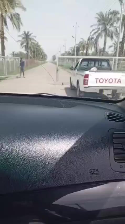 سلام عليكم يوجد قطعه ارض للبيع طابو 25 المساحه 976دونم تبعد عن طريق بغداد كوت كيلو  متر كامل الخدمات من كل النواحي الاستفسار اتصل رقم ***********
