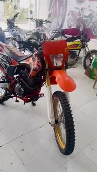 قفاز crxموديل 2025اوراق كامله للبيع الشراي 07755127412