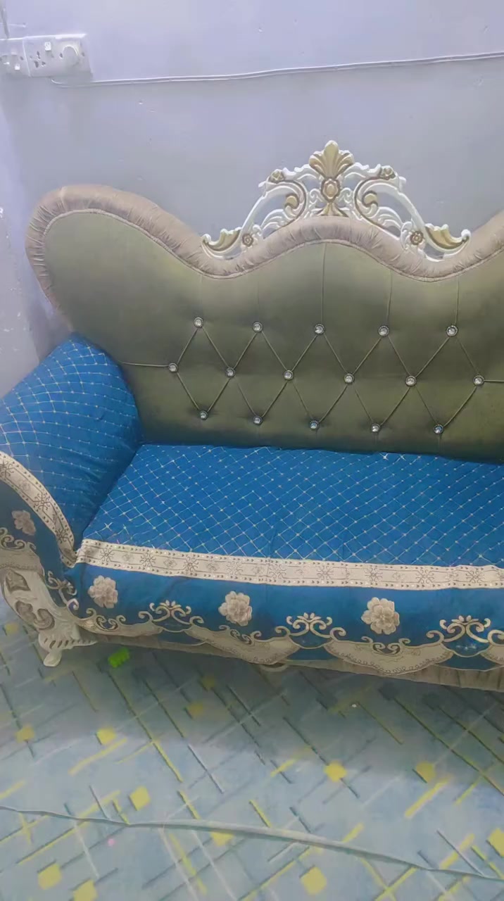 مساء الخير تخم ملكي عشر مقاعد سعر ب 350 مكاني بغداد حريه لثانيه لاستفسار خاص


**إذا كنت صاحب هذا الإعلان وتريد حذفه لأي سبب، رجاءا أرسل رسالة إلى الدعم الفني**