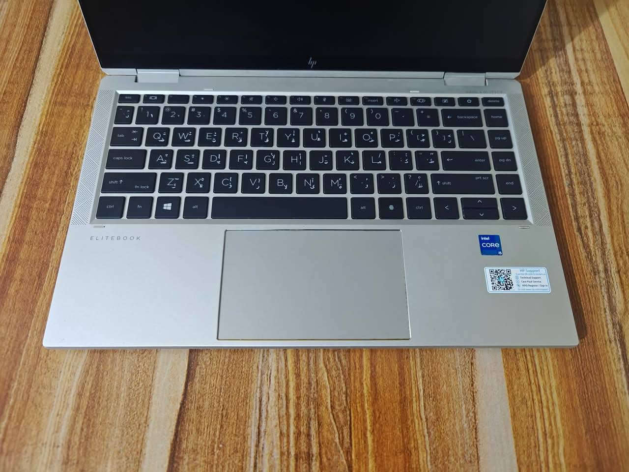 🔥 عرض خاص – آخر قطعة متوفّرة! 🔥

💰 السعر: 670 ألف دينار عراقي فقط

💻 HP x360 1040 G8 –  الجيل الحادي عشر

لابتوب عملي وأنيق، لمس + قلاب 360° مناسب للاستخدام اليومي، الدراسة، الدوام، الاجتماعات الأونلاين، وبرامج الأوفيس والتصميم الخفيف.

🔹 المواصفات الكاملة:
الموديل: HP EliteBook x360 1040 G8
المعالج: Intel Core i5-1135G7 – الجيل 11
الرام: RAM:16GB DDR4
التخزين: 512GB SSD
كرت الشاشة: Intel Iris Xe Graphics
الشاشة: 14 إنج FHD لمس – قابلة للدوران 360°
النظام: Windows 11 Pro أصلي ومفعل
الحماية: بصمة وجه + بصمة إصبع

🔌 مخارج الجهاز (Ports):

✔️ 2× USB-C Thunderbolt 4
✔️ 2× USB 3.2 Type-A
✔️ HDMI 2.0
✔️ منفذ سماعات 3.5mm
✔️ Wi-Fi 6 + Bluetooth 5.2
✔️ كاميرا HD مع غالق خصوصية

🚗 التوصيل:
توصيل لجميع محافظات العراق

الدفع عند الاستلام

🛡️ الحالة والملحقات:
نسبة نظافة عالية جداً (استخدام أوروبي نظيف)
يأتي مع شاحن أصلي + جنطة
بطارية قوية وأداء سريع
وزن خفيف وتصميم راقي

📞 للحجز والاستفسار:
📩 واتساب: ***********
📞 اتصال مباشر: ***********
