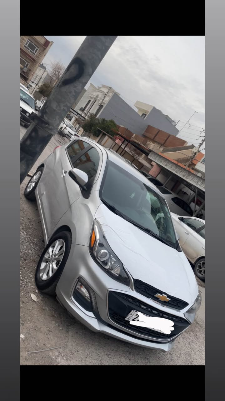 شؤفرليت سپارك ٢٠٢٠ بى بوياغ LT
دو سى جيى ساردى بجوكى هةية 
شاشة گةورة+carplay
تعديد سرعه 
ڤؤليوم 
جةمبةر نيكل و ليدى بيشةوة
ABS
لايت ئؤتؤ 
تراكشن
ويل گةورة
سةيارةيةكى هةتا بليى اختسادى بى مةسروف بةنزين زور كةم دةخوا 
گير و مةكينة تةبريد تةقةورةقة هةمووى بةشةرت 
٩٩وةرةقةو مةجاليكى كةم *********** أربيل, العراق
