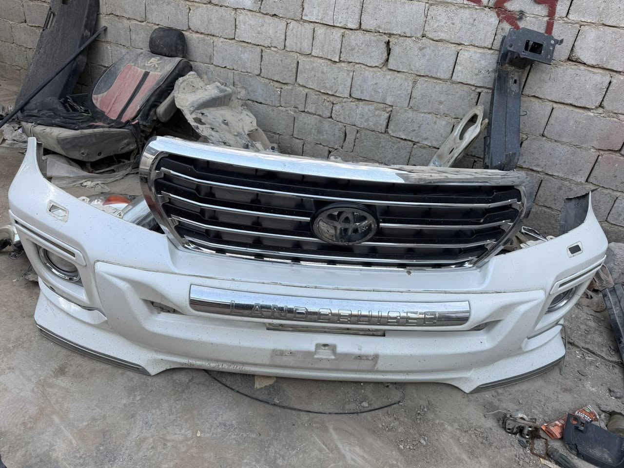 دعاميات لاندكروز ٢٠١٣ أصليات وزوج مازدات


**إذا كنت صاحب هذا الإعلان وتريد حذفه لأي سبب، رجاءا أرسل رسالة إلى الدعم الفني**