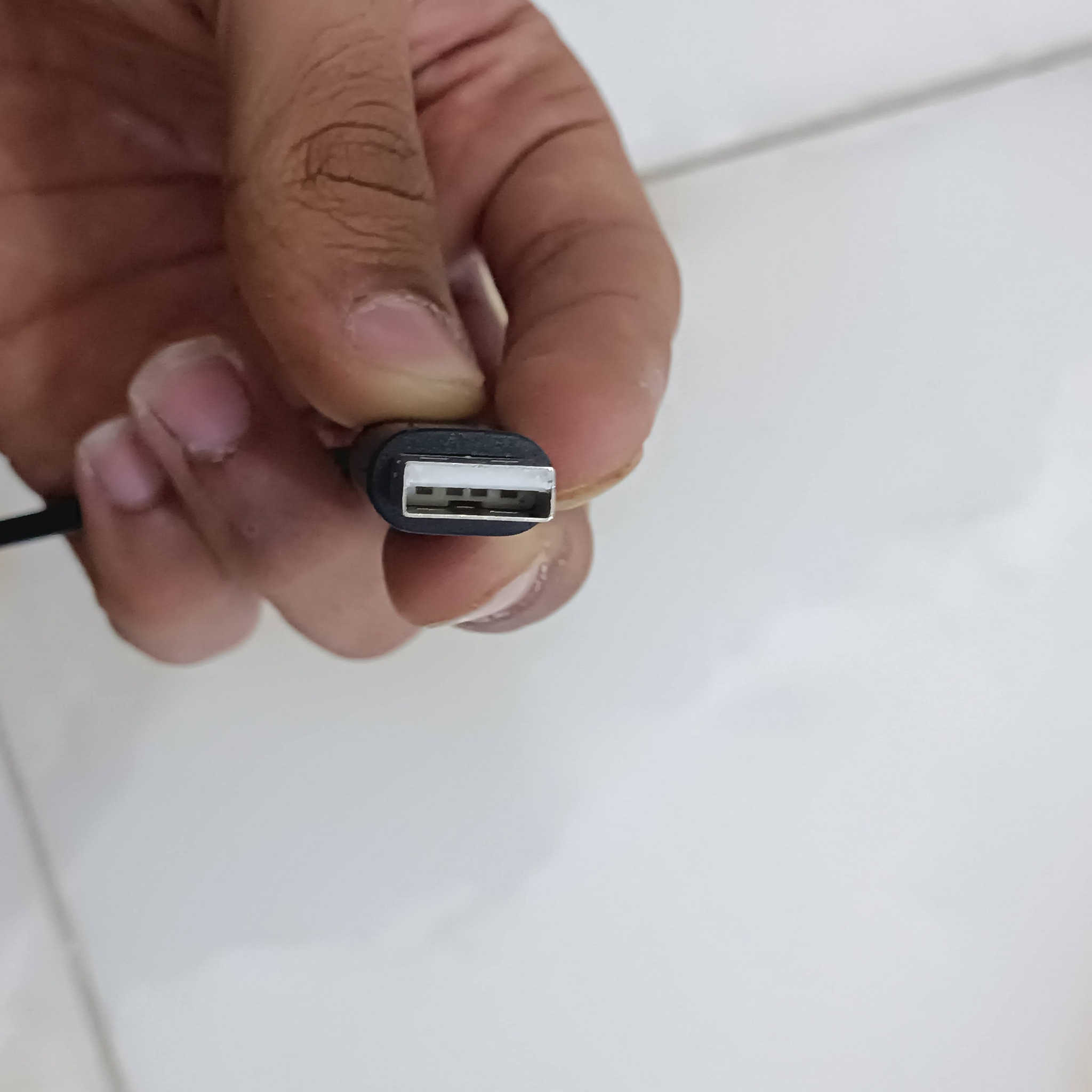 Xbox 360 مستعمل الجهاز نضيف كلش والهارد بيه  ٣٧ لعبة وياه يده وحدة نضيفه ازرار وتحكم مضبوط + موجود بيس ٤٠١٨ وايضا call of duty و assistant  و كراش وايضا marvel جزئين والعاب اخرى ، باقي التفاصيل بالخاص
-----------
السعر : 150 قفل
Xbox 360 مستعمل الجهاز نضيف كلش والهارد بيه  ٣٧ لعبة وياه يده وحدة نضيفه ازرار وتحكم مضبوط + موجود بيس ٤٠١٨ وايضا call of duty و assistant  و كراش وايضا marvel جزئين والعاب اخرى ، باقي التفاصيل بالخاص 
---------
السعر : 150 قفل


**إذا كنت صاحب هذا الإعلان وتريد حذفه لأي سبب، رجاءا أرسل رسالة إلى الدعم الفني**