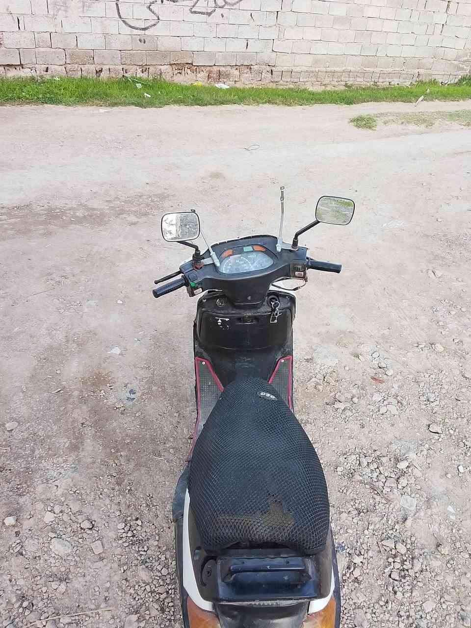 فراشه فضائي 200الف بي مجال***********
