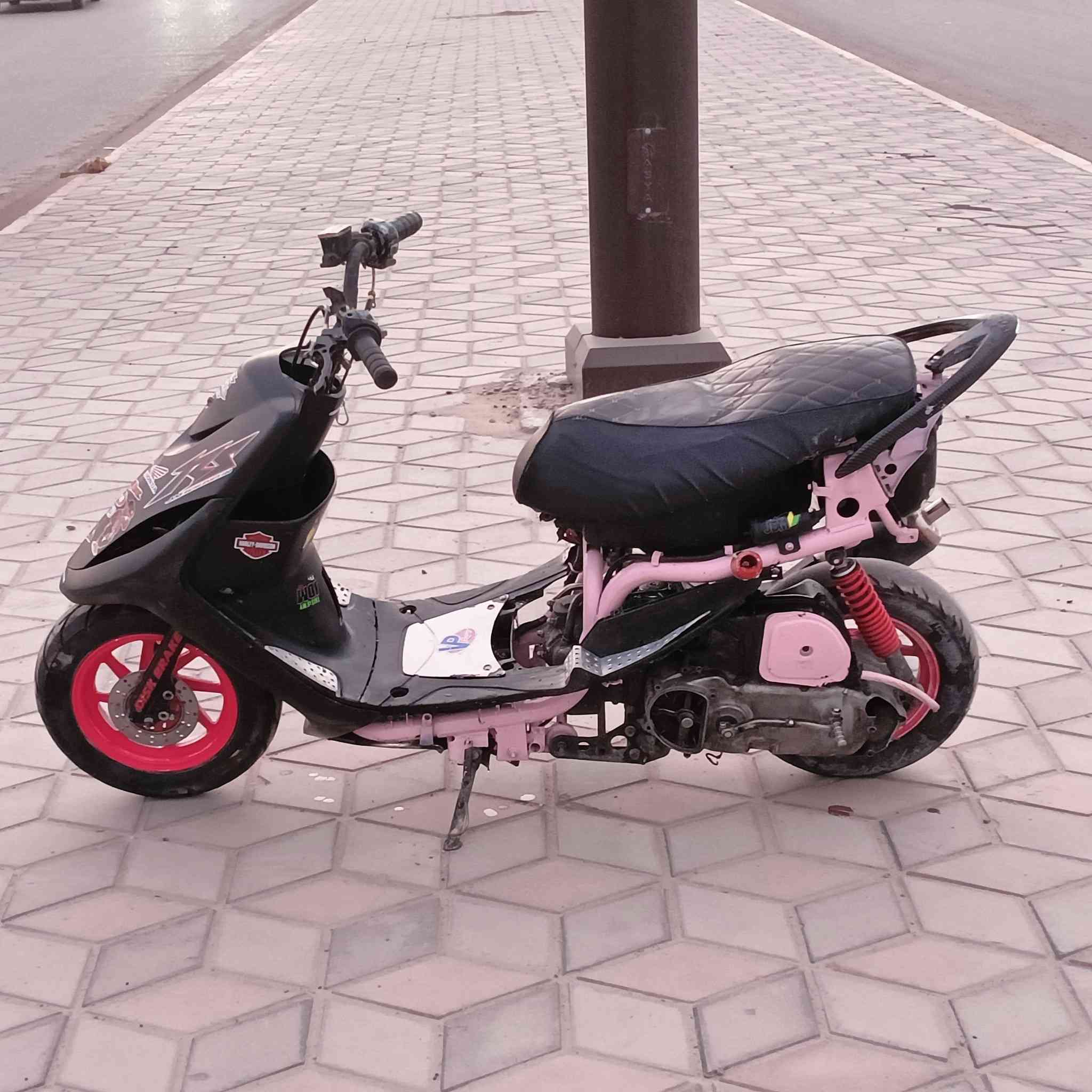 السلام عليكم ماكس عدله وردي مال لعب  نضافه فول شلعه ومعدل فول نقصه بس سلف هندر من اول دفره سعر خاص رقم الهاتف ***********
