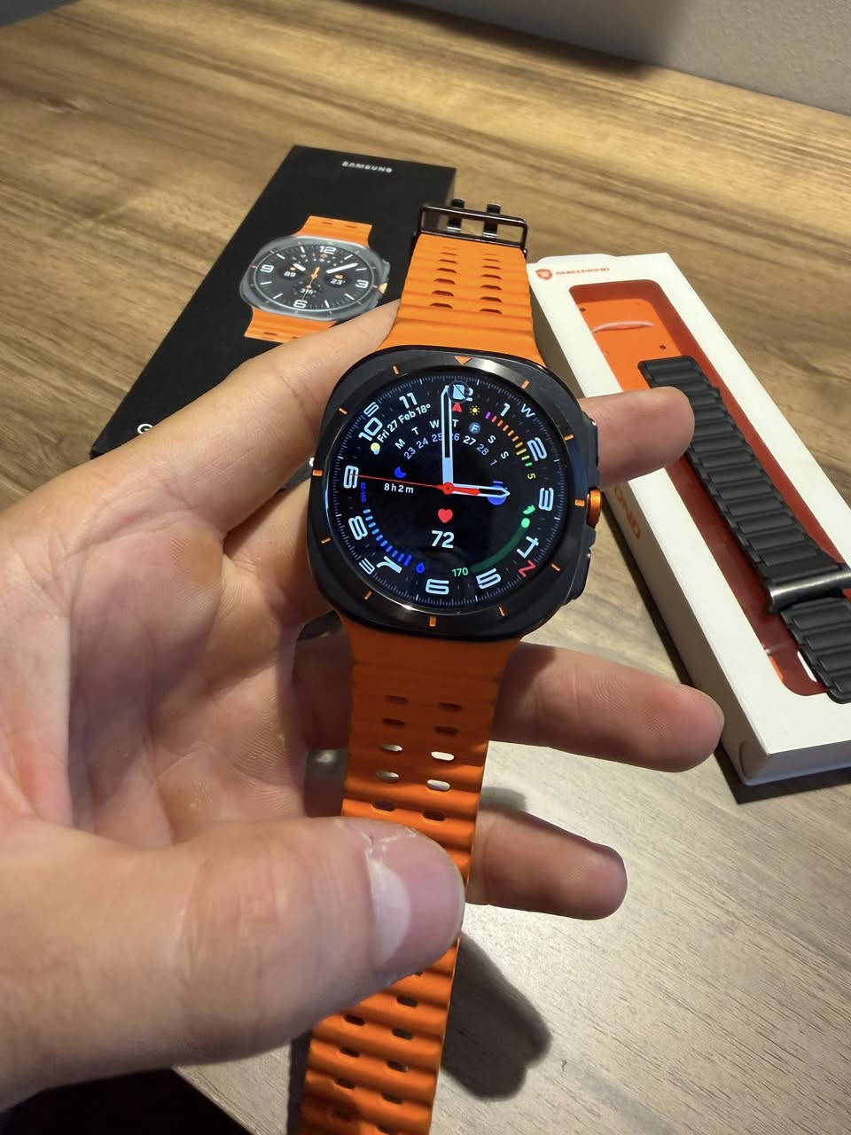 سامسونك watch ultra للبيع
الساعة اخت الجديده واستخدام قليل
المواصفات
اطار من تيتانيوم
شده السطوع ٣٠٠٠ شمعه
شاشه AMOLED
الحجم47
ذاكره ٣٢ كيكا
مقاومه للماء 

السعر ٤٠٠ الف ويه شاحنته ووياها سير  اضافي اصلي مغناطيسي


**إذا كنت صاحب هذا الإعلان وتريد حذفه لأي سبب، رجاءا أرسل رسالة إلى الدعم الفني**