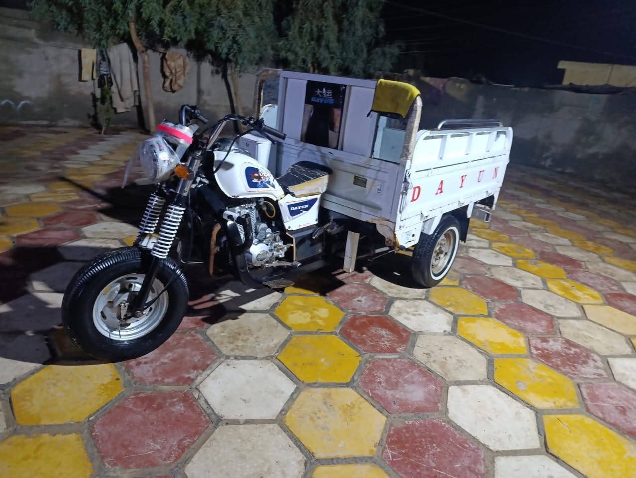 سلام عليكم
ستوته موديل 22
مكفوله مداور من مجمع الكرار
مكينه مكفوله 
سعر 2200 مليونين وميتين 
وبيه مجال مستعجل عل بيعته 
***********
***********
