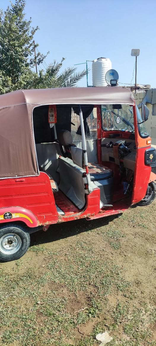 سلام عليكم تكتك البيع موديل 17 بشهر 12 يسمي تحويل ثاني يوم العنوان ديالى سعر 4500 بيها مجال ***********
