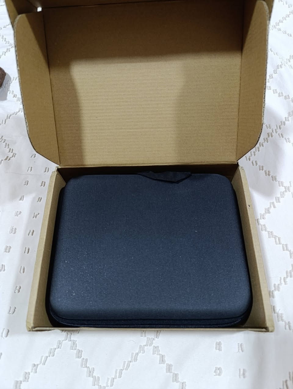 درون من طراز E88 وياه بطاريات ثنين 
عندي قطعتين وحده برتقاليه وحده سوده 
سعر القطعه 25 الف


**إذا كنت صاحب هذا الإعلان وتريد حذفه لأي سبب، رجاءا أرسل رسالة إلى الدعم الفني**