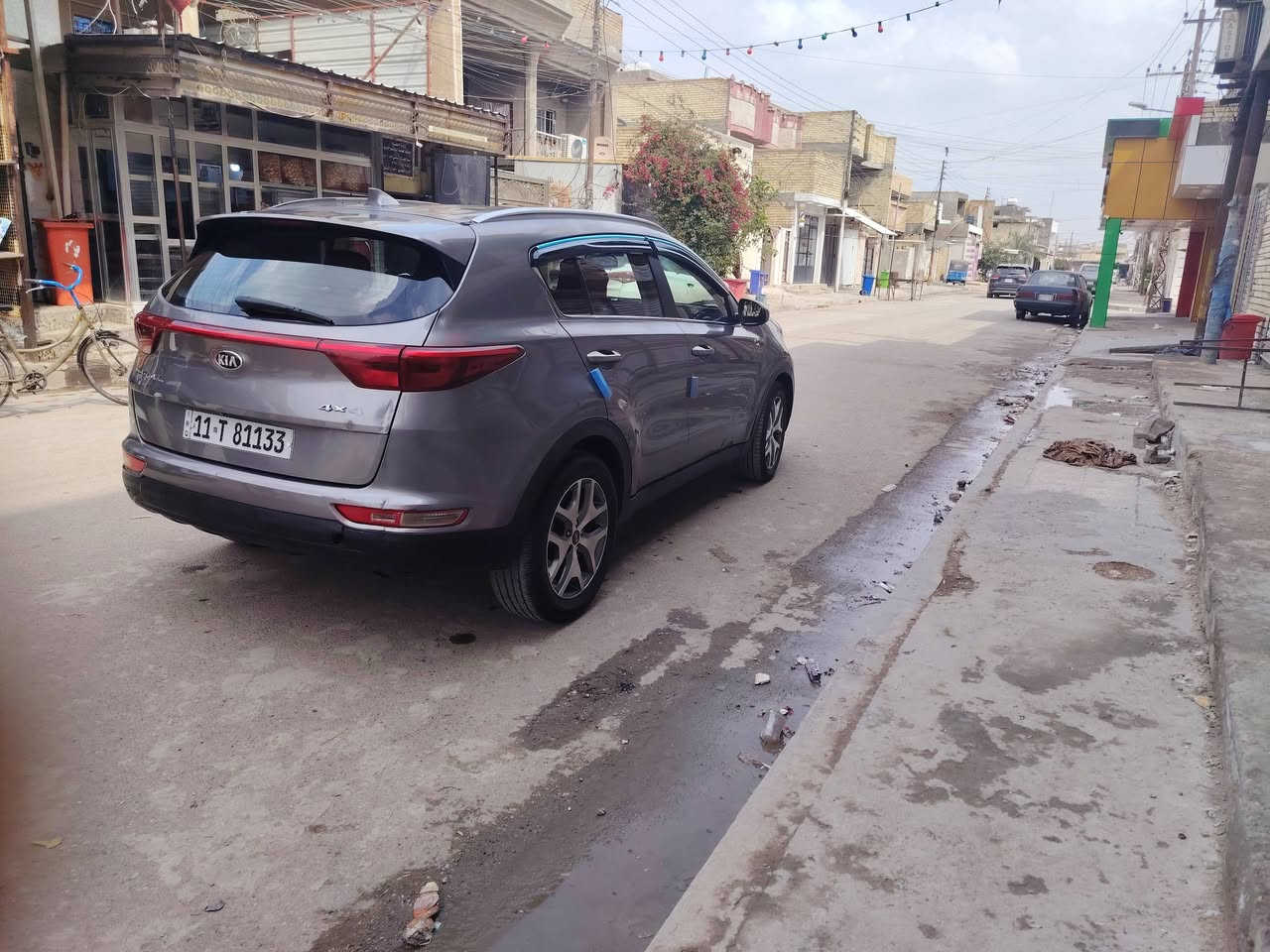 سبورتج موديل 2017 مكينة وكير  وحداديه  وصدر وتبريد كفالة وارد أمريكي حادث بنيد   رقم بغداد تحويل مباشر السعر 118 وبيه مجال بسيط سياره  بيه مكانت صبغ ￼رقم الهاتف
‭0774 637 9095
