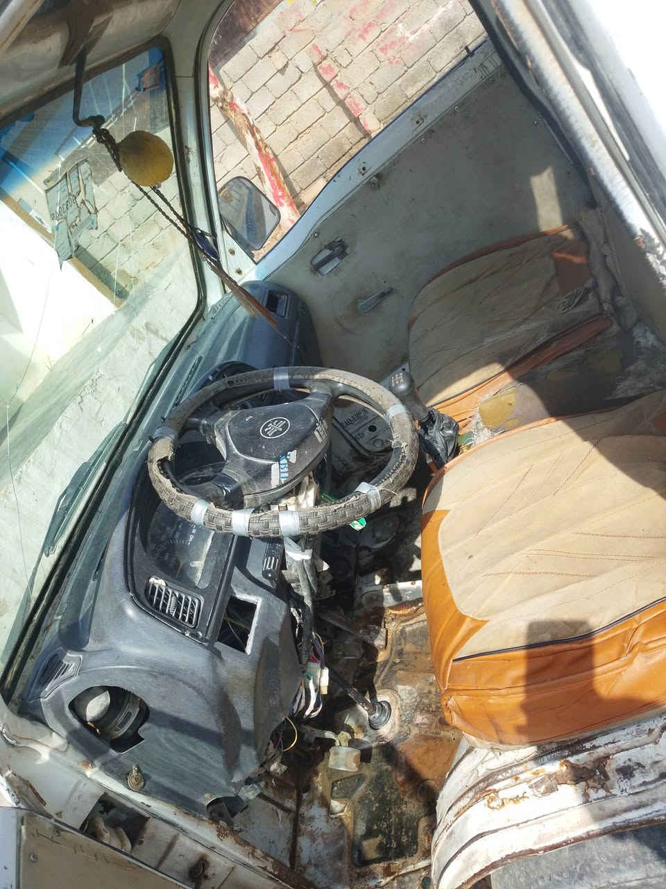 سلام عليكم كيه فاو للبيع محرك كير اكسن شرط منافيس كامل السعر 12.الشراي يتصل ***********
