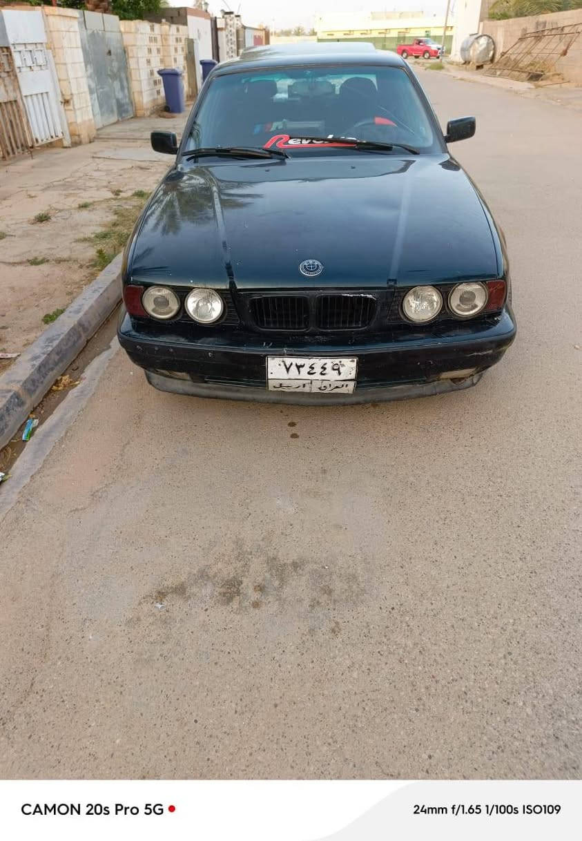 بي ام دبليو موديل 93 معروضه 60 وبيها مجال للشراي تفاصيل اكثر اتصل ‏‪‪0783 816 3248‬‬‏

