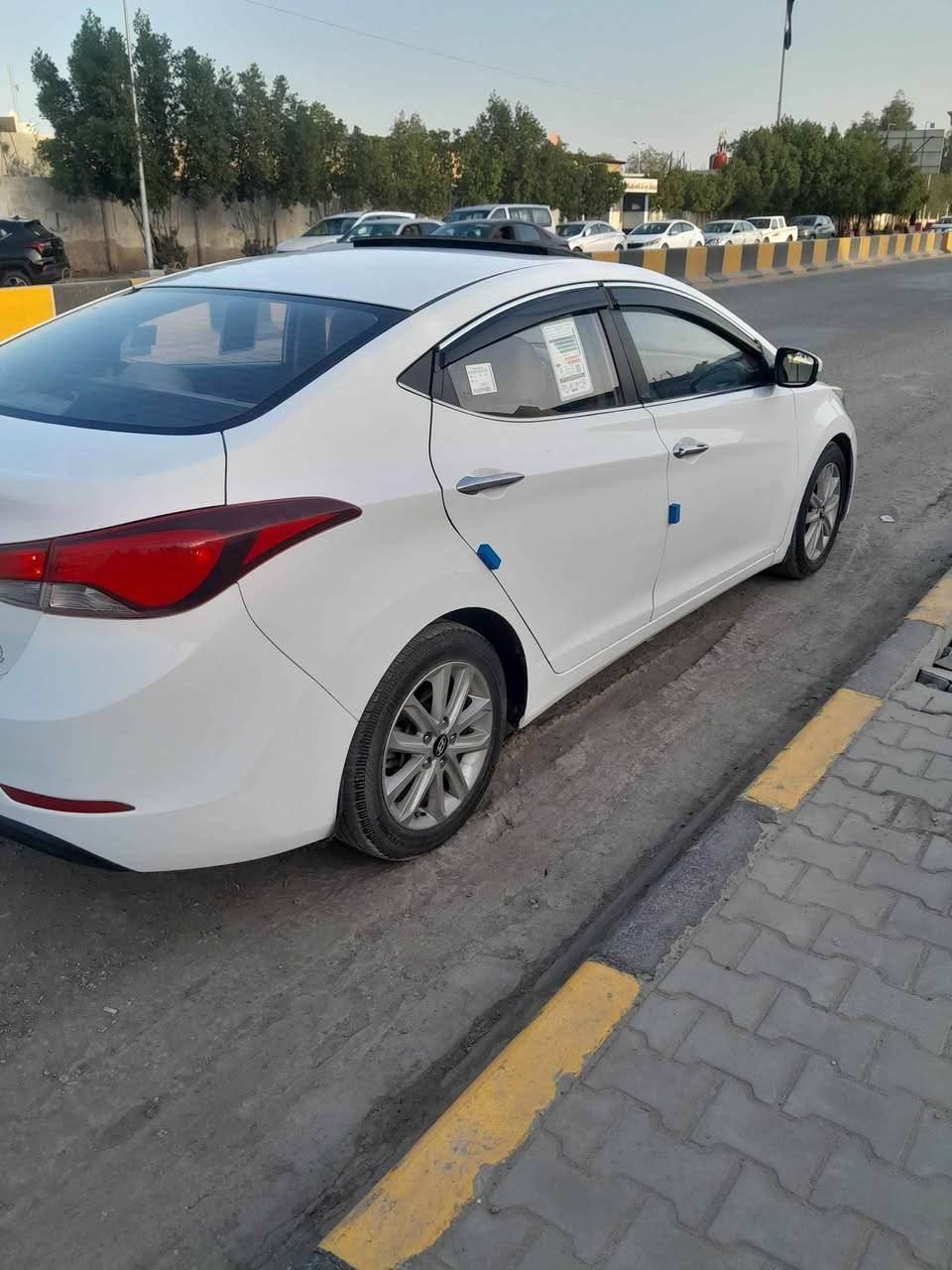 مكفوله ضربه تبديل بيه بارد ومكانات صبغ اثر تكشير كير مكينه كفاله مكان بصره *********** البصرة, العراق
