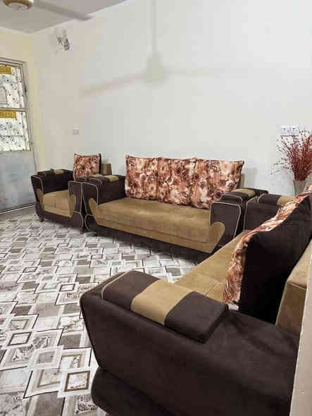 تخم 5 قطع 10نفرات تركي جديد زلغ مابي قوي وياه 10 كوشات 300 بي مجال قليل الي يريده يراسلني توصيل موجود....  او يتصل ع الرقم *********** @الجميع
