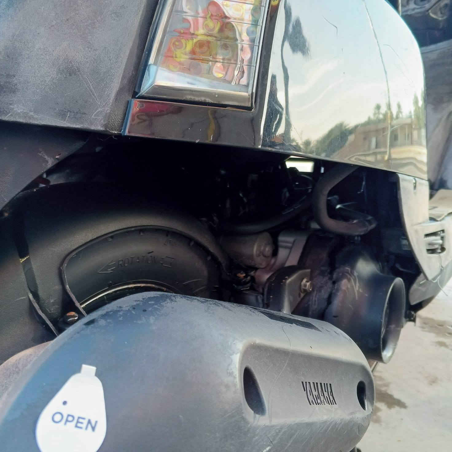 سلام عليكم درجه بوليس للبيع درجه ما مفتوحه بلاديه كله ابلاديه ختم واحد ويه المكينه الدراجه جاهزه من كلشي اوكلشي شغال عداد كيلو متر اوعداد بانزين اكلوبات كله شغال محركه ناعم اوشلعه اومعدال يخبل وين ميعجبك افحص مكاني كربلاء الكنطره البيضه السعر 800اوبيه مجال للشراي يتصل على الرقم ***********
