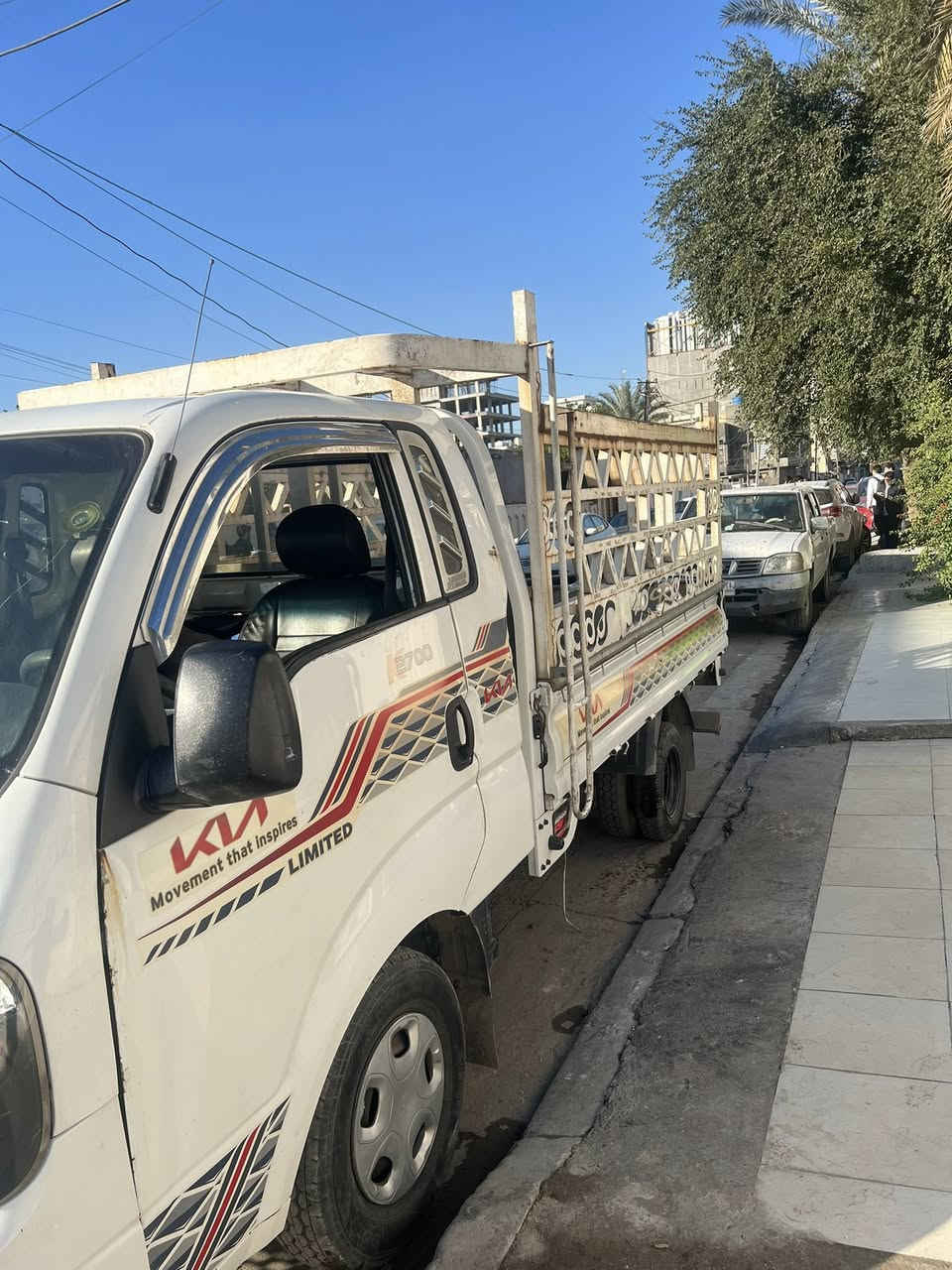 كيا عموشه نثيه للبيع موديل 2017 التواصل مع هاذا الرقم *********** الموقع بغداد العامريه
