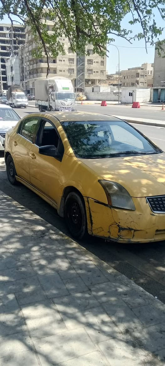 السلام عليكم للبيع نيسان سنترا موديل 2009 
الوارد أمريكي بيها جبنه مال كير فقط صدر متوسط السيارة مال جني للستفسار الاتصال *********** بغداد, العراق
