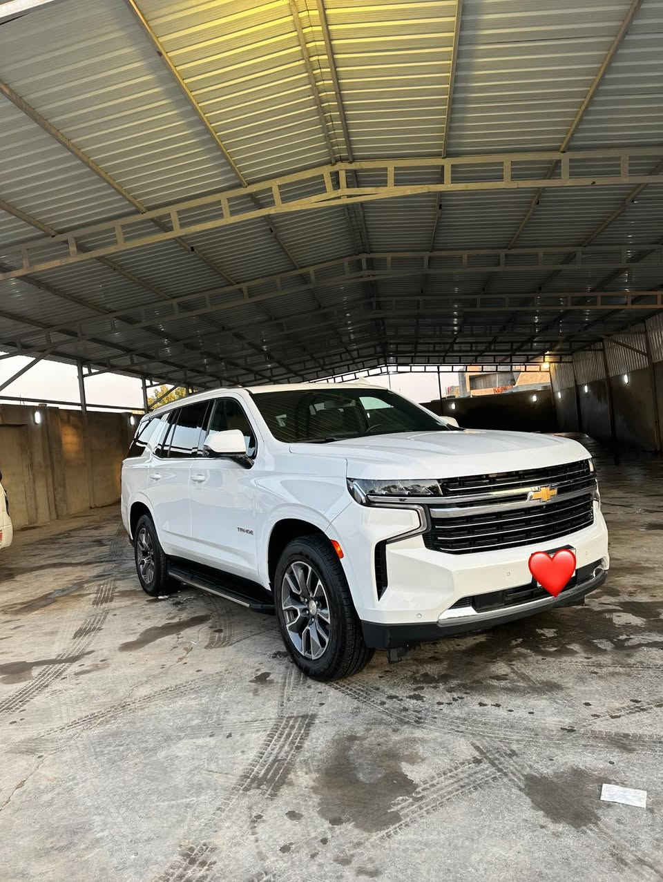 السلام عليكم
شيفرولية تاهو 2022 
مواصفات lt 
سياره بيه نصبه تخبل وجديده بشكل
رقم بغداد تحويل ثاني يوم
كاميرات 360 
رادرات 
نقاط عمياء الخ..
ماشي 80  الف كيلو متر !
ضرر قطعه وحده فقط جاملغ جهه السايق وتعدل بارد بدون ايرباك ✅
سيرفس كامل من زيوت وأطارات✅
السعر 420  وبيه مجال حك الجيه ✅
للأتصال ‭0780 454 5400‬
