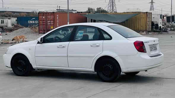 ئۆپترا مۆدێل ٢٠١٣ گێر تۆماتیك 
پارچەو نیوێكی بۆیاخە بێ زەربە
سەنەوی تازەیە تا٢٠٢٩ بەشەرتی تحویل غرامە گێڕو مكینە سەدرو تبریت
شوێن كلار
سعر ٨٤$
ژ٠م *********** كالار
