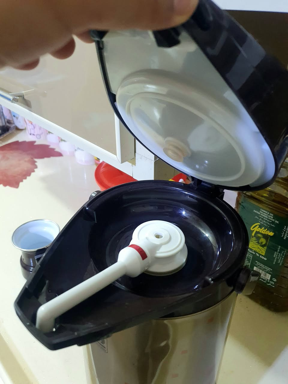 ترمز ياباني طاووس ضغط 2.5 لتر + دلة تيفال صنع يوغسلافيا 
الترمز مينوصف بالحفظ 
الدلة لون جوزي


**إذا كنت صاحب هذا الإعلان وتريد حذفه لأي سبب، رجاءا أرسل رسالة إلى الدعم الفني**