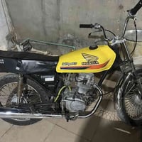 دراجة نضيفه • ٤ كير • واسط الحي