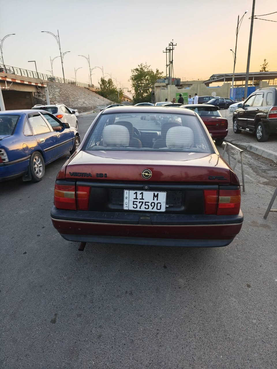 اوبل فكترا 1991 محرك 1800 دوش كير عادي رقم انكليزي باسمي تحويل ثاني يوم محرك جديد كير جديد صدر جديد تايرات وباتري ودواخلها جدد السيارة ما ناقصها شي سعر 40 وبيها مجال
الرقم ***********
