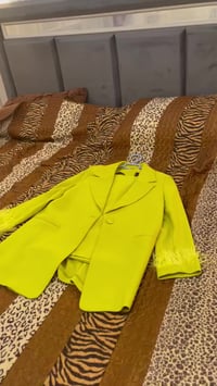 بذله • ملابس