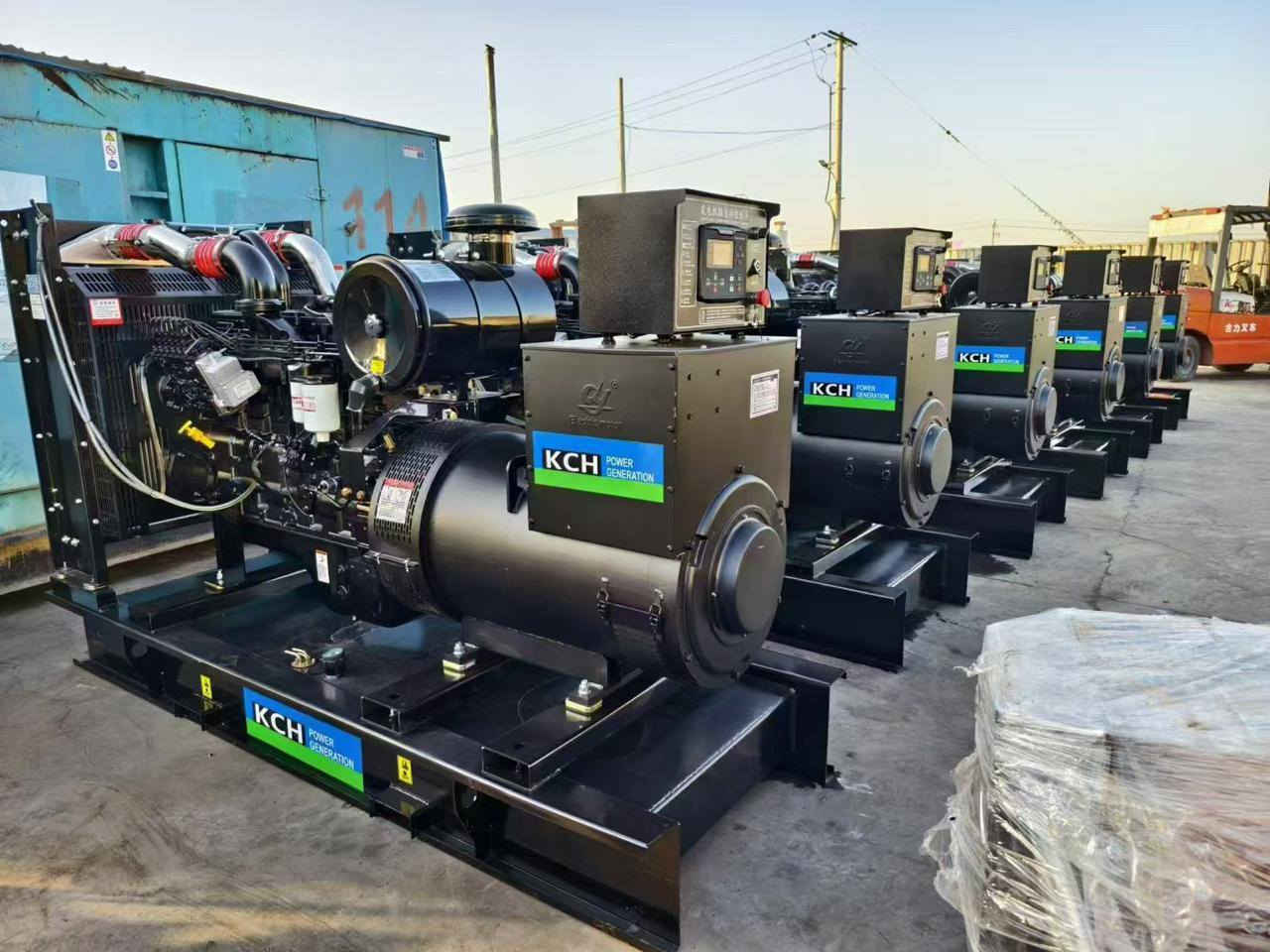 📣🆘🈯️🆘
مولدات كمنز (6) سلندر 24 ولف مع 102 غير مستعمل 
زيرو (مجدد)
سوبر / انتر كلر / اجويتر كهربائي
توليد 250 KVA
150 KVA
موديل حديث اصدار جديد (2025)
ساعات العمل (0) ساعة زيرو
 نظام حماية
العنوان - كركوك حي الصناعية الجديدة
***********
***********
