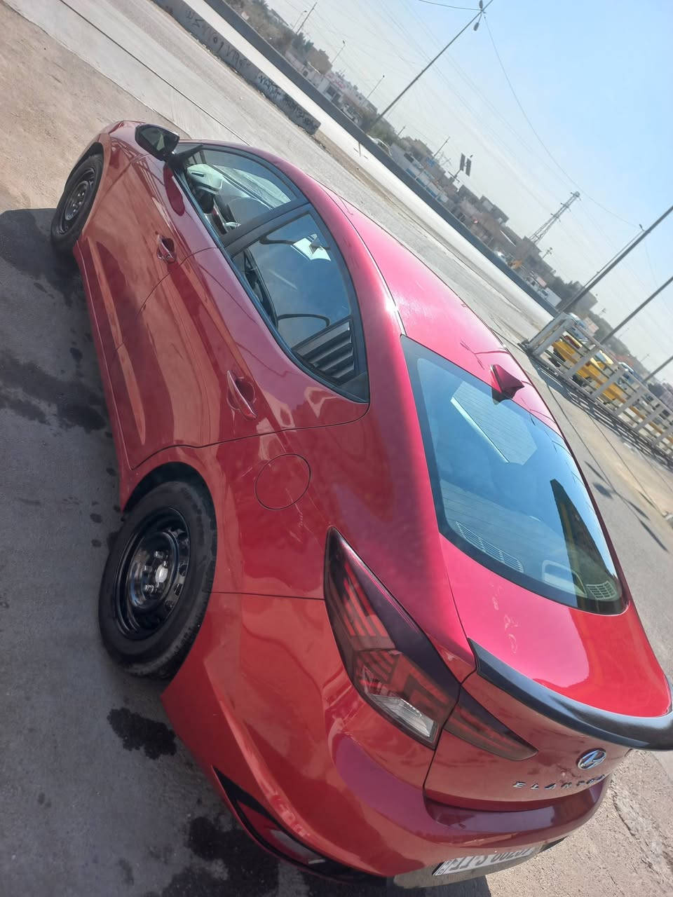 السعر 120 
النترا 2020 ضررها جاملغ 
وبيها قطعتين صبغ 
مكينه 2000 دوش كير؟AT
رادارات جانبيه 
سياقه ذاتيه انضمت قيادة 
حداديه فول تبريد ثلج رقم بغداد انكليزي تحويل مباشر لاستفسار ***********
