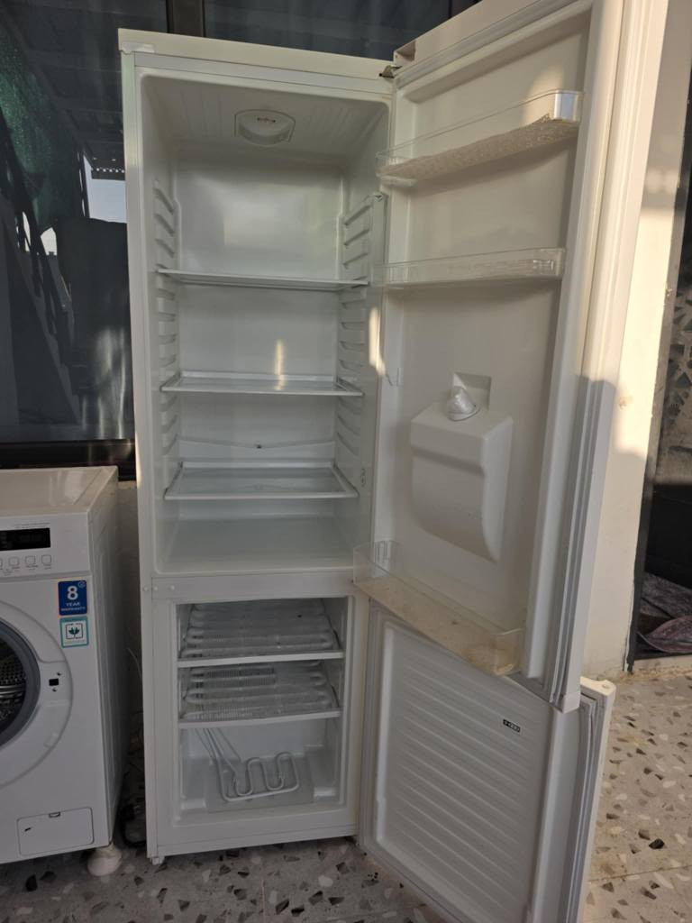 غسالەی تۆماتیک و سەلاجە هەردووکی بەشەرتی ئیش کردن و بێ عەیب ... كركوك, العراق


**إذا كنت صاحب هذا الإعلان وتريد حذفه لأي سبب، رجاءا أرسل رسالة إلى الدعم الفني**