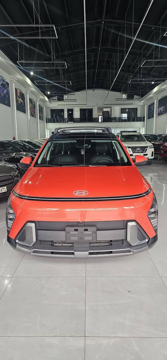 السلام عليكم
هونداي_كونا _وارد امريكي 

2024  HYUNDAI KONA, SEL

موديل 2024 لمتيد اوتو بارك اعلى فئة

مواصفات 1/1 فول  

السعر :179$ ومجال قليل

بدون رقم_يترقم شمالي فقط 

مواصفات:

1.بصمة+بصمة ابواب 

2.رادارات خلفية وجانبية 

3.تحكمات استيرن

4.اشاير بالمري
5,خمس كامرات 

6.حساسات ب الاطارات

7.حساسات امامي+جانبي

8.كشنات تبريد تدفئة 

9.كشنات جلد 

10.مانع انحدار

11.مانع انزلاق 

12.سلايت (فتحة)

13. ماشية 12 الف

14. 5 كاميرة 

الحادث :

بدون صبغ شرط الفحص ( قبغ الصندوق بارد شبر )   -  💯 

الايرباك: سليم 💯 

العنوان:اربيل 

الرقم: ***********    واتساب
