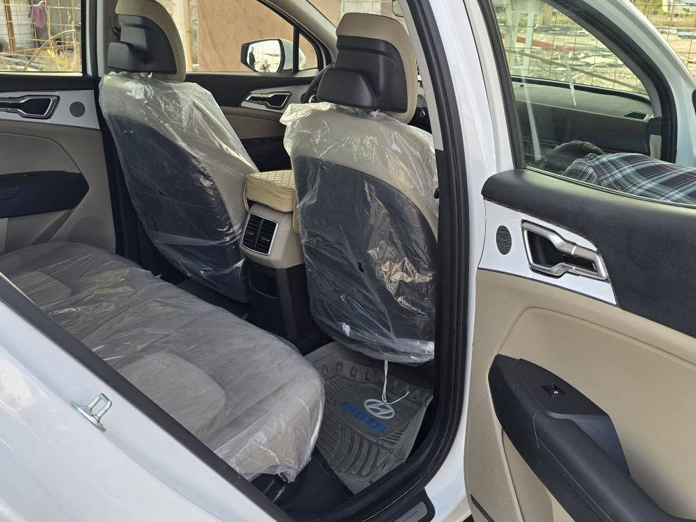 السلام عليكم
كيا سبورتاج 2025 خليجي رقم بغداد ماشيه 18 الف قابل للزياده 
السياره مكفوله كفاله عامه 
السياره فول مواصفات عده البانوراما 
فور ووويل 4x 
المواصفات
نقطة عمياء
سايد ابريك دكمة 
بصمة تشغيل عن بعد
محرك 2000سي سي 
استيرن تدفئة 
شفتات كير سبورت بل ستيرن
جي بي اس 
جنطةكهرباء
كراسي كهربائية 
كراسي تدفئة
كراسي مخمل إف وايت
ويل حجم 19
حساسات امامي خلفي
كامرة دوارة
اتو هولد
درايف مود
مانع انحدار
تحكمات استيرن
شحن وايرلس
المري جانبية طي وفتح كهرباء
اشاير مري جانبي
لايت زنون عالي ناصي
لد ليزري امامي نهاري
بك لايت لدLED
السيارة 1/1
تدفئة كشنات تدفئة ستيرن 

قطعتين تبريد 

رادارات جانبيه بالمري 

حساسات اماميه وخلفيه وبعد بيهه هواي مواصفات 

للاستفسار الاتصال ع الرقم ***********
