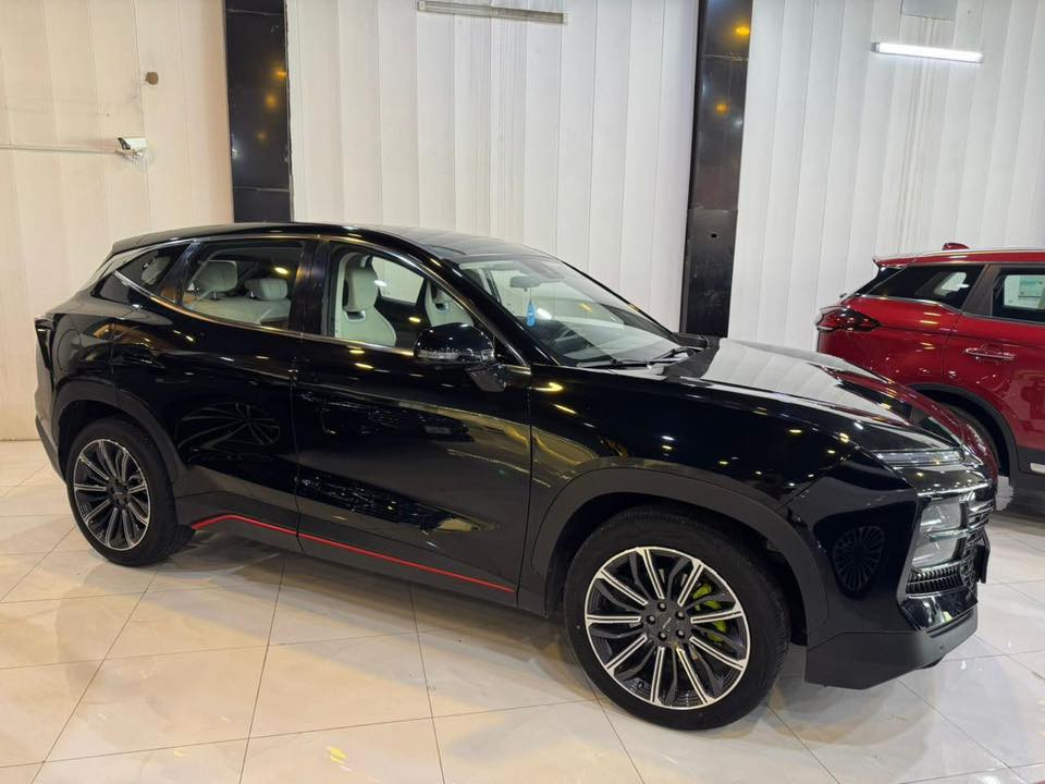 لبيع: جيتور داشنك 2025 – لاكجري فول مواصفات
• السعر: 187,000 دولار
 • الممشى: 14,000 كم
 • الحالة: كلين تايتل
 • رقم السيارة: دهوك شبه مميز
 • المواصفات: لاكجري كاملة، فول أوبشن
 • الموقع: الأنبار – الرمادي

📞 للتواصل:***********
