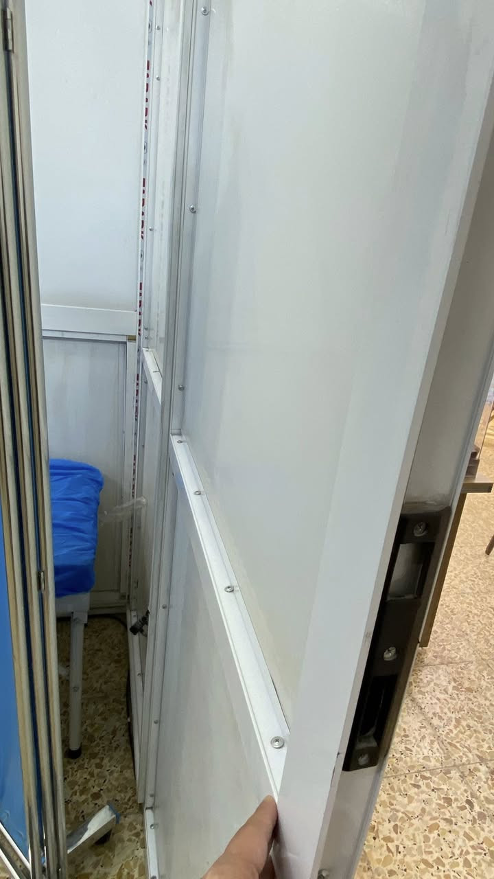 للبيع
سلام عليكم قاطع المنيوم
قطع مفصلي حشوه بنبل قويه

طبعا هذا القاطع للبيع واغلبه بعده بالنايلون 

صار عليه ٣ مليون وربع

قيم واخذ ***********
العنوان :بغداد حي اور منطقه حي الكوفه
