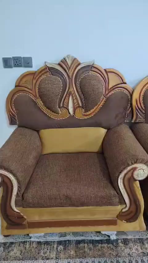 السلام عليكم ورحمة الله وبركاته
تخم نضيف للبيع ١٠ مقاعد 
السعر ٣٠٠ وبيه مجال 
للتواصل
***********
