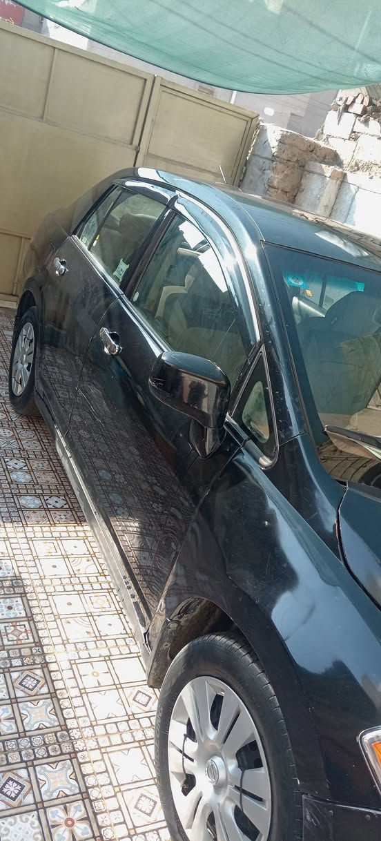 نيسان فيرسا للبيع موديل  ٢٠١١ شرط التحويل مكفوله كير ومحرك    ***********
