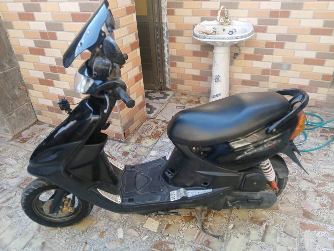 ماكس قجمة رنبه كفاله
٦٥٠ وبيهة مجال حك جية (***********
