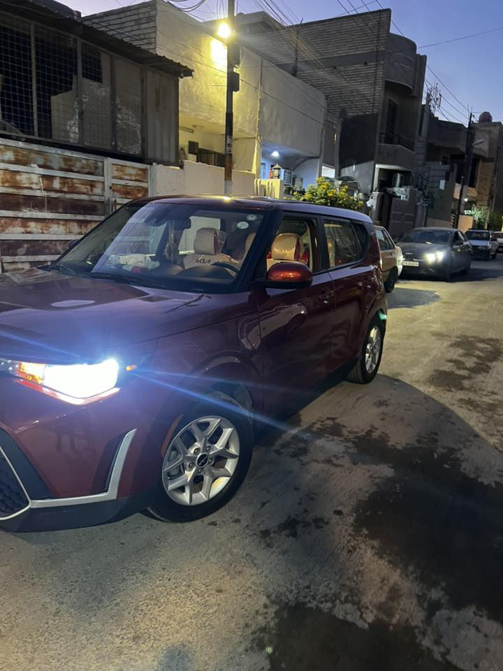 كيه صول امريكي ٢٣
نص مواصفات 

كشنات كهرباء 

صلاث وضعايات قياده 

لايت زنون ابلادي 

سياره نضيفه وجهازه وبدون اي نقص متصرف عليه ربع

سياره بسمي الشخصي شرط التحويل

جميع التفاصيل بالسونر

مكاني بغداد الشعب عارضه ب155$

***********
