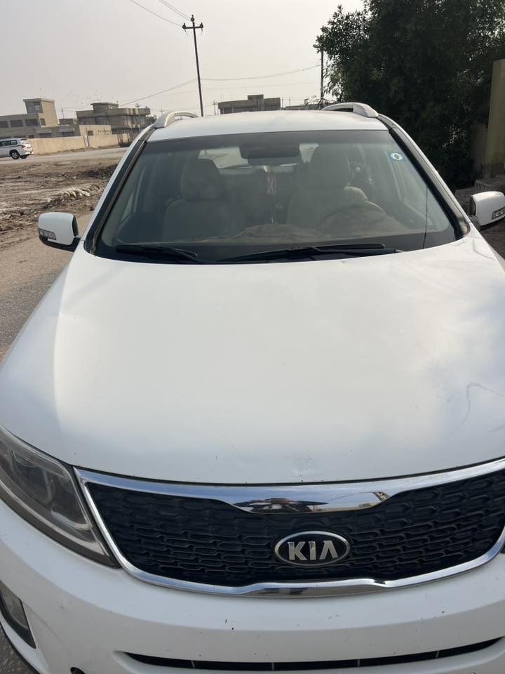 السلام عليكم (للبيع اوللمراوس ابسورنتو 20فقط
سورنتو موديل 15مكينه6  مواصفات فقط بدون فتحه كل المواصفات موجوده السياره بيها بارد قليل اباب السايق بدون صبع تعديل اوممبين اوشخط خفيف بلباب(ملاحضه اخوان السياره بسمي اومكفوله كفاله عامه  اونفس الصوره  ماخافي شي عليكم  (السعر 200ورقه اوبيها مجال)العنوان الشوملي***********)واتساب***********
