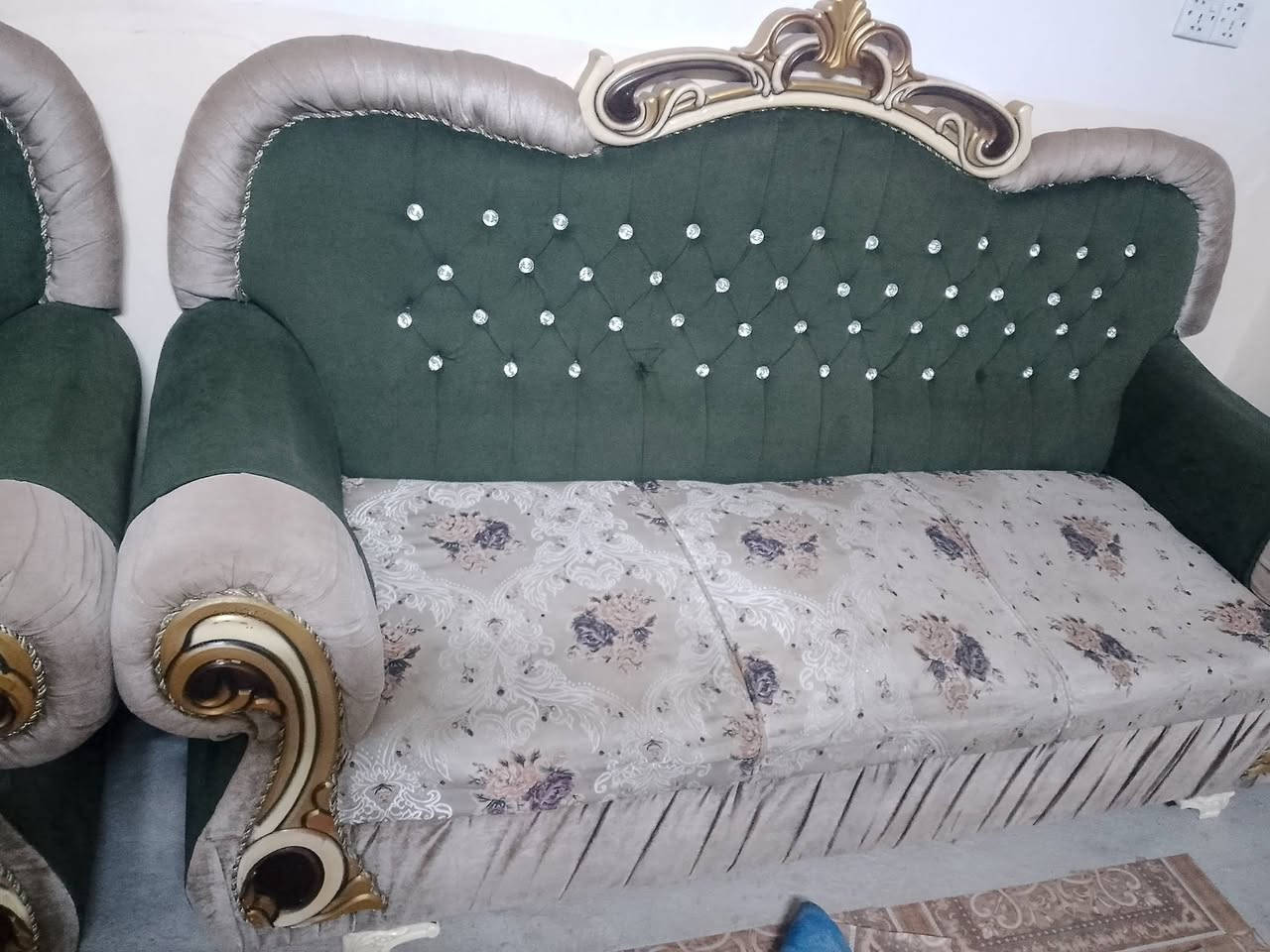 تخم كامل للبيع مرتب كلش


**إذا كنت صاحب هذا الإعلان وتريد حذفه لأي سبب، رجاءا أرسل رسالة إلى الدعم الفني**