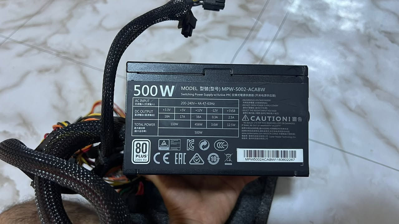بور كولر ماستر 500w plus80 كلللش نظيف
السعر 45 الف


**إذا كنت صاحب هذا الإعلان وتريد حذفه لأي سبب، رجاءا أرسل رسالة إلى الدعم الفني**