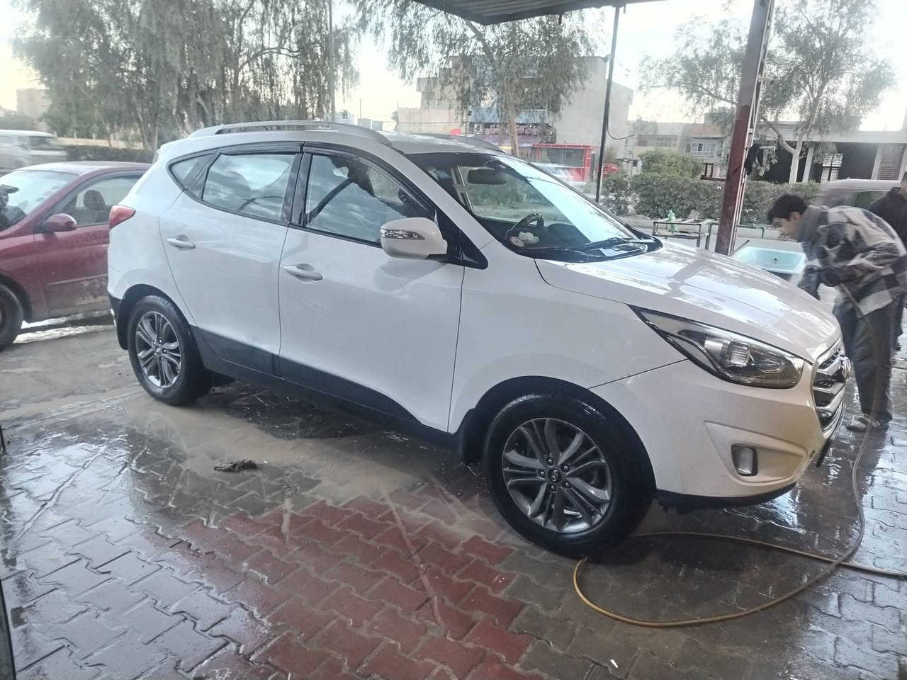 السلام عليكم توسان خليجي 2015
رقم بغداد مشروع وطني محرك 2000 السيارة مابيها نقص برغي السيارة مال بيت مخدمه لاخر حبايه تخم تايرات جديد ارضيه وكشنات جلد بيها ٣قطع صبغ فقط رش بدون دكه جاكوج وتجي اشوف بعينك
السعر 145 وبيها مجال بسيط
العنوان ديالى بعقوبة
للاتصال ***********
