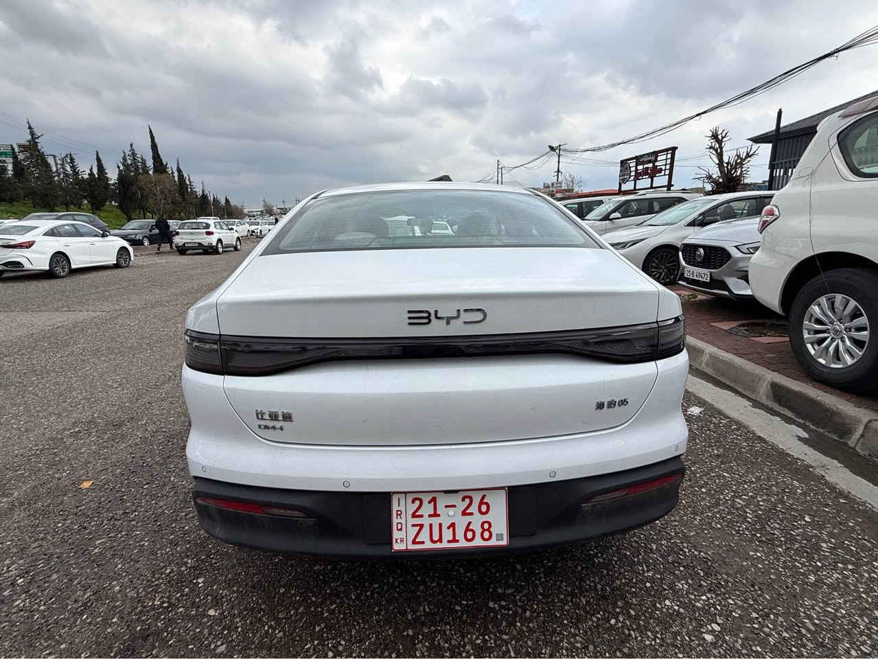 Byd 05 
بى شوخت بى چال بى بوياخ ٦٠٠ كم روشتوه.  ١١٢/٥ $
*********** السليمانية, العراق
