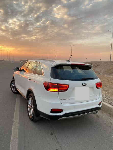 كيا سورنتو خليجي ٢٠٢٠ ، تبديل إلي ١٠ قطع من شركه من صفر كم ، سته سلندر و ماشيه ٧٧ كيلو ،
مواصفات السياره :-
✅ شاشه كبيره و كاميرا
✅ بصمه
✅ ٧ راكب
✅ تبريد ٣ قطع
✅ ستيرن فوليوم
✅ صندوق كهرباء 
✅ المقاعد كهربائي
✅ المري الجانبيه كهربائي
✅ لايت ٣ عدسات
✅ بلاجوكتر ٤ عدسات
✅ بكلايت ليد
✅حساس امامي و خلفي
✅ يده بصمه
✅ داخل اصفر 
✅ کیر اوتو و عادي ٨ نمر
✅ ابل كاربلاي و اندروبد اوتو و بلوتوث 
✅ درايف مود
✅ مثبت سرعه

ملاحظة: السياره بس جانب سايق بطانتها تعديل بإصبعين و ارباك سيستم و بجم كبس ، كير محرك بشرط
سياره كلش نضيف و بدون مصروف

مکاني بأربيل
سعر:-  ٢٢٠$ و مجال

واتس اب و فایبر
***********
