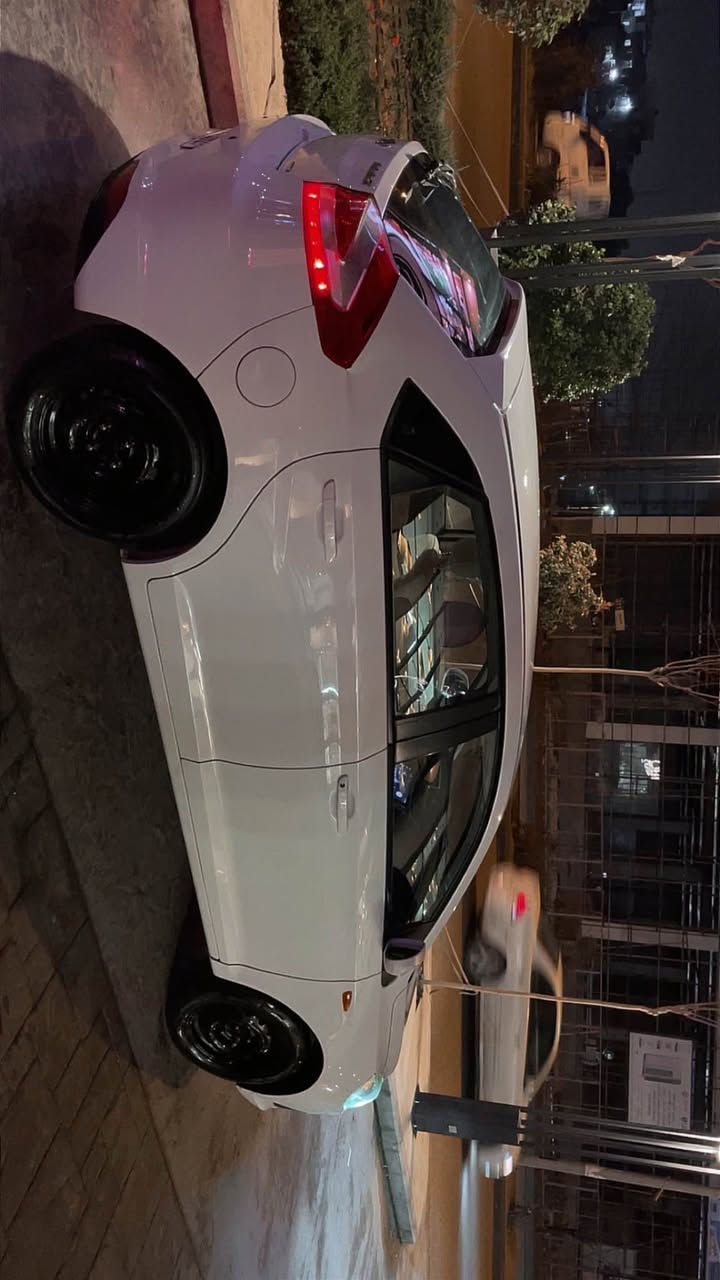 شیری  مۆدێل ٢٠١٤ بێ بۆیاخ بێ سارد سەیارەیەکی زۆر جوانو بێ مەسرەف سەیارەکە سەنەوئ تا ٢٠٢٩ تازەیە ٤ تایەی لۆکە مەکینەی نەکراوەتەوە ناوی لۆک لۆکە لایت زینۆن بیلاد گێڕ عادی گێڕو مەکینەو تەبریدو تەقەو ڕەقەشی بەشەرت سەیارەکە زۆر زۆر جوانو تازەیە بۆزانیاری زیاتر *********** السليمانية, العراق
