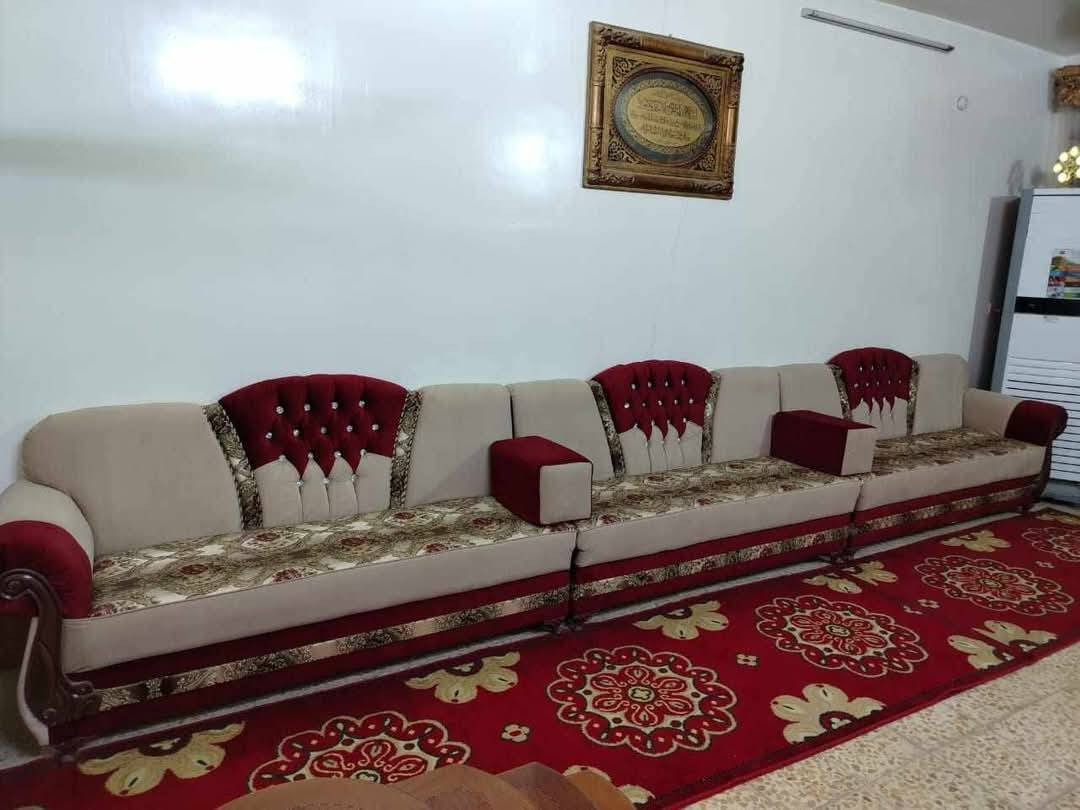 السلام عليكم
تخم للبيع تسكام درجة اولى 14 متر 
22 نفر السعر 900
المكان / النجف _ناحية العباسية 
***********
