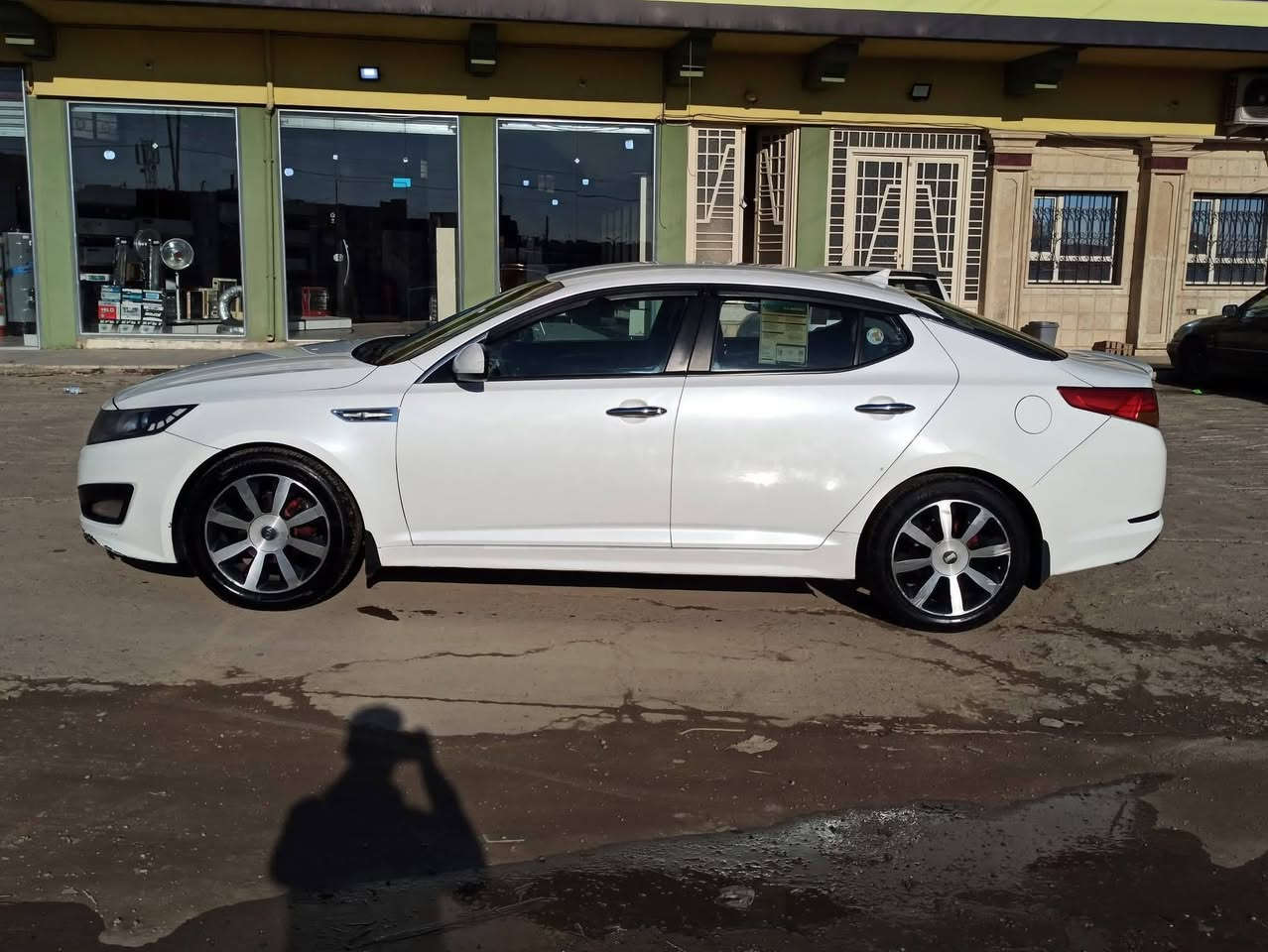 كيا اوبتما K5
موديل 2012 كوري 
رقم اربيل الدولي
شرط التحويل والوكالة
موصفات نص فول
 محرك 20 دوش
محرك وكير شرط

سياره ضررها 
جاملق يسار بخ 
باب يسار بي صبغ ومعجون 
 وربع البوند صبغ ومعجون 
وداير جاملق الخلفي صبغ ومعجون 
بدون دواخل 
السونار ويا الصور 
 
السعر ( 105$ )

وتساب ***********
           ***********
